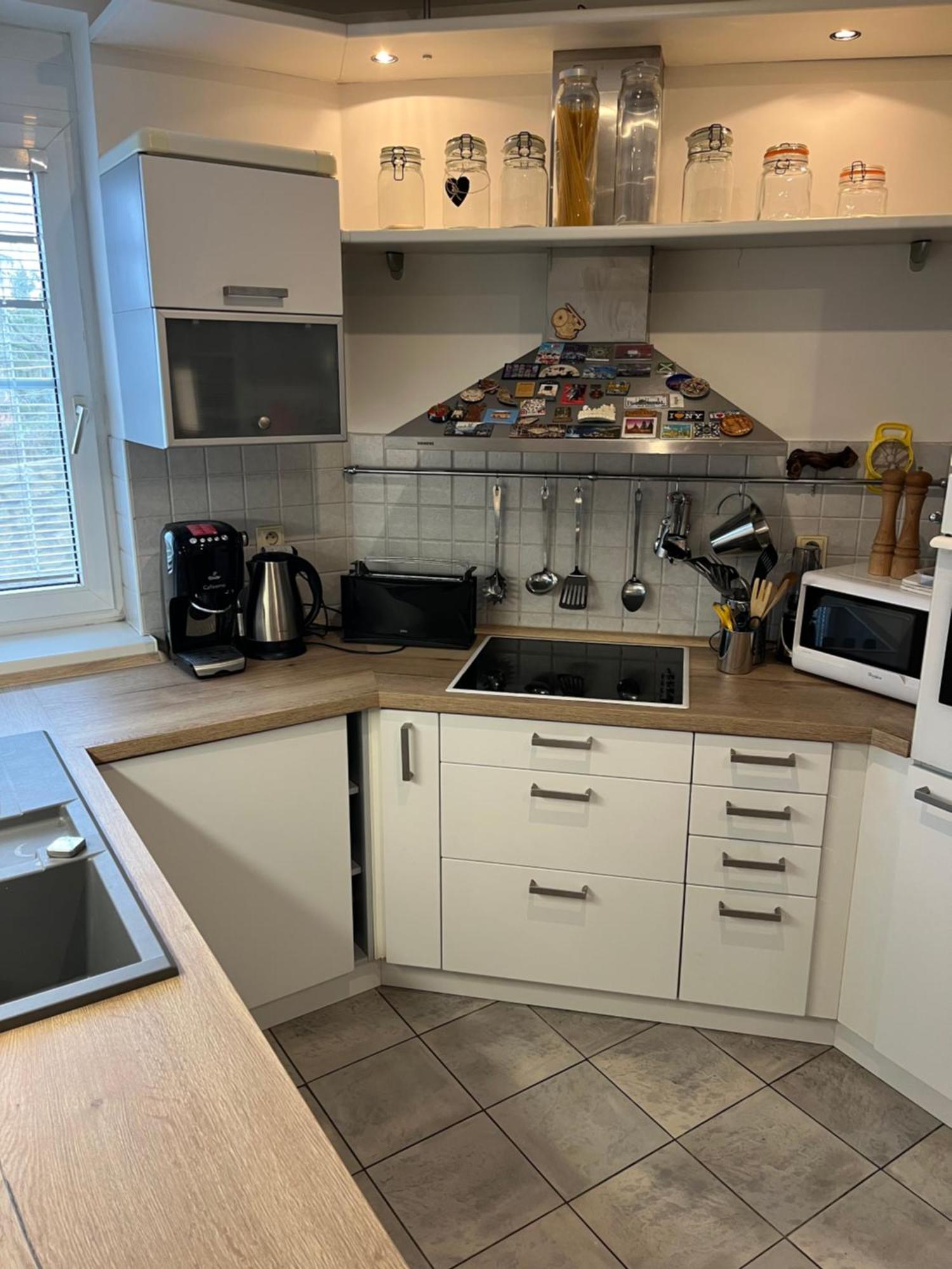 Butterfly Residence,165m2 Spacious With 4 Free Parking Spaces,playground And Gym Apartmán Bratislava
